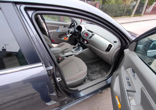Kia Sportage cena 47900 przebieg: 291000, rok produkcji 2012 z Poddębice małe 407